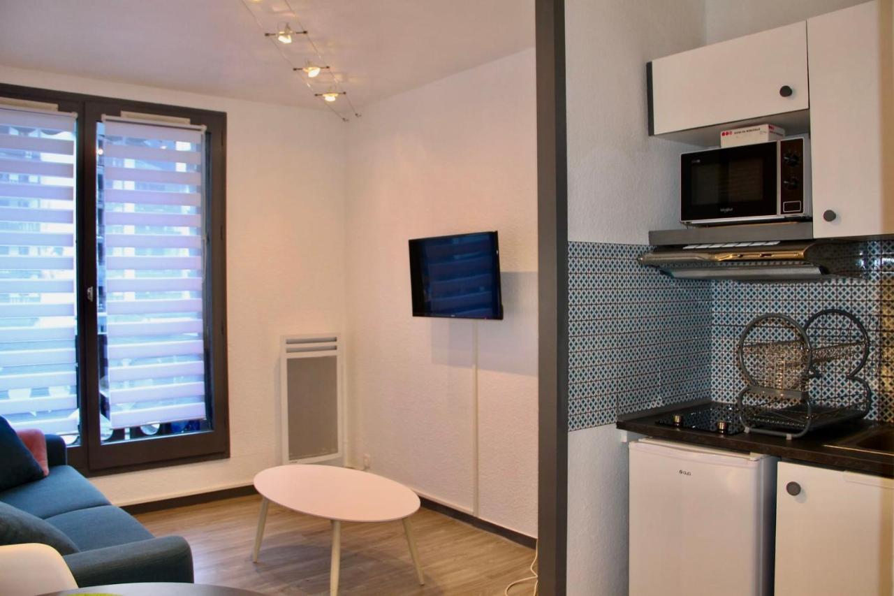 Modern Studio Proche Centre Шамони Экстерьер фото